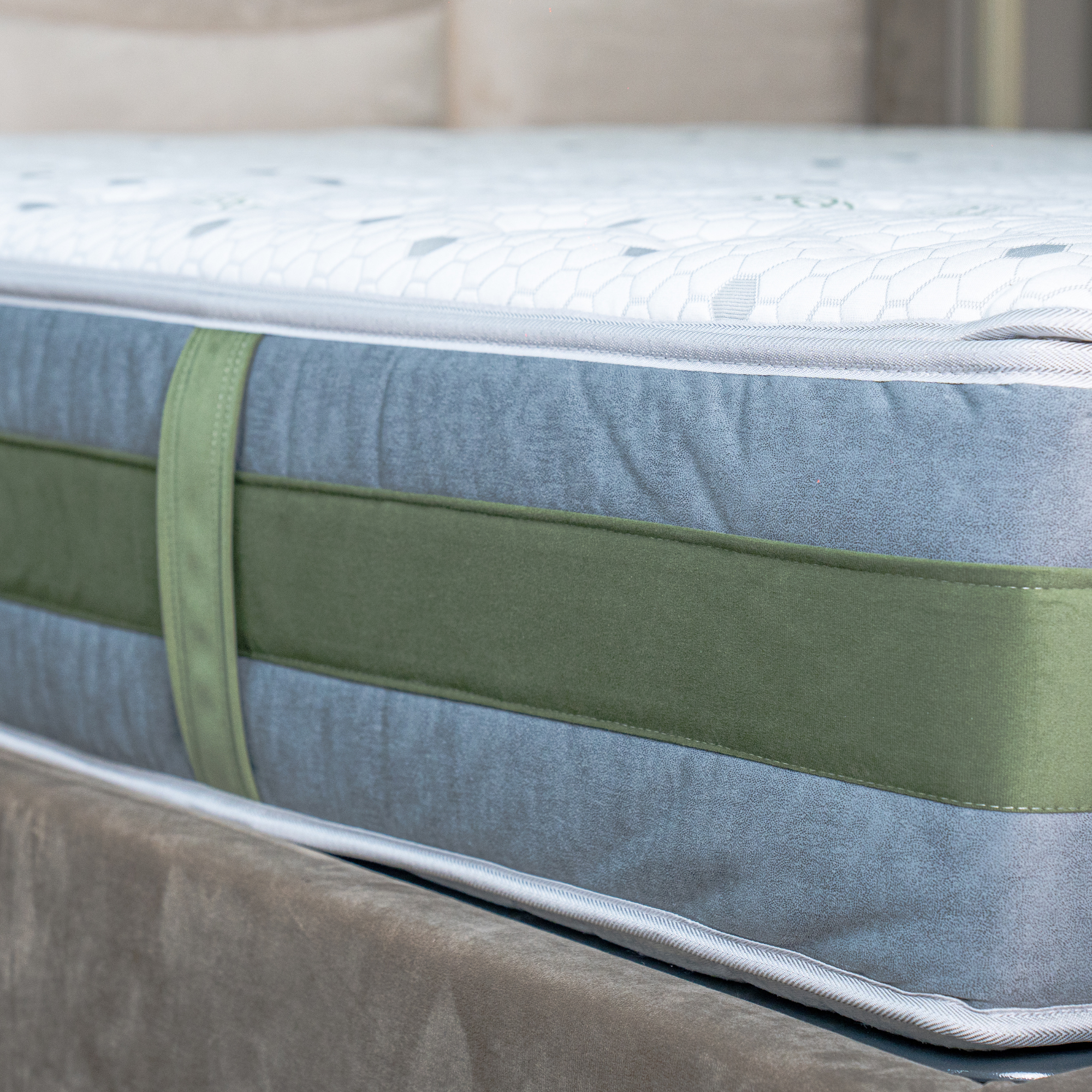 Materasso Volpe Verde Memory Foam a 7 Zone Differenziate Sfoderabile H28 Tessuto Resistex Antiacaro